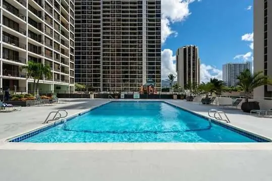 Steps To The Beach! Gorgeous Ocean-View Condo With Complimentary Parking Χονολουλού Διαμέρισμα