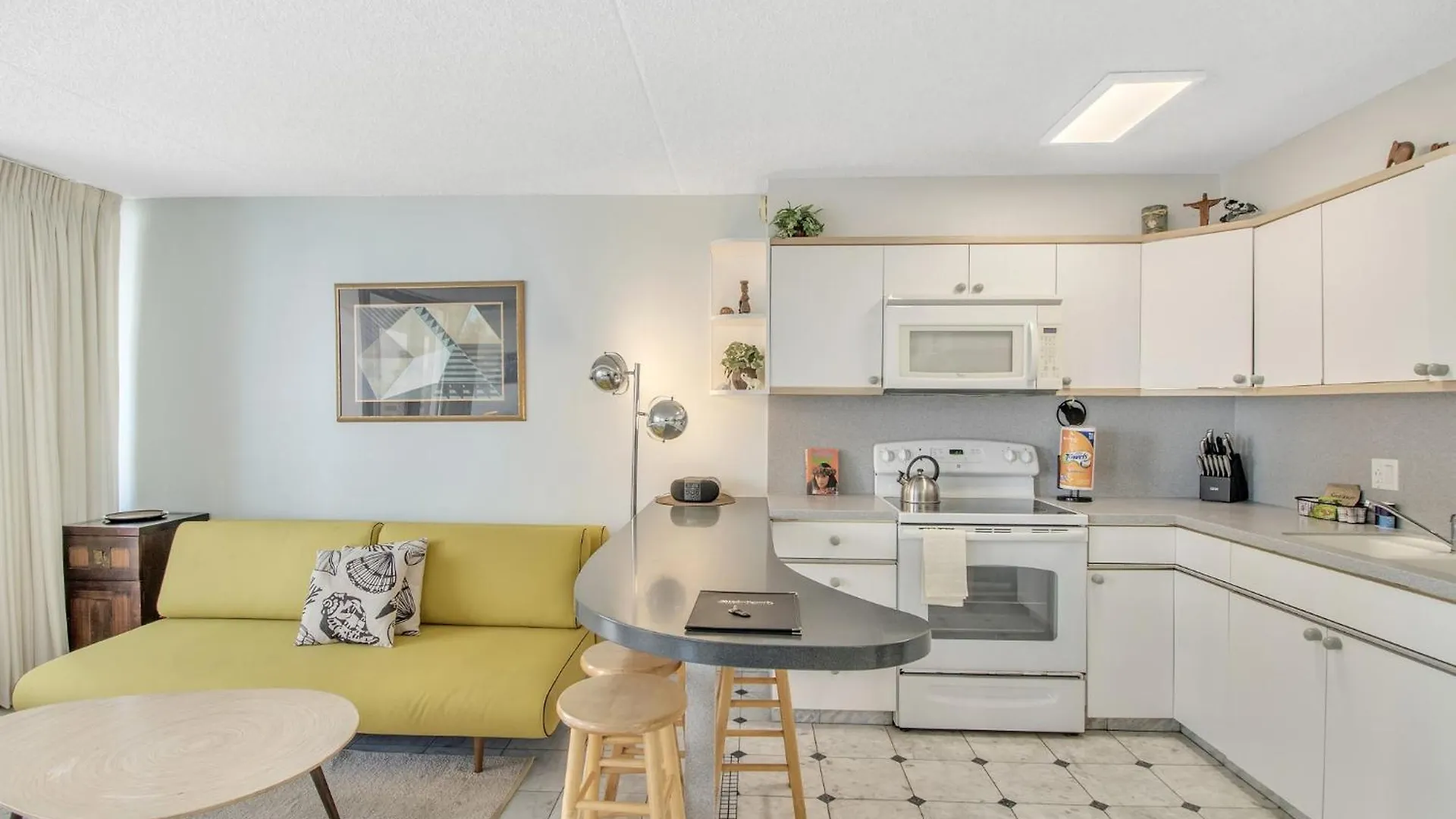 Steps To The Beach! Gorgeous Ocean-View Condo With Complimentary Parking Χονολουλού 0*,