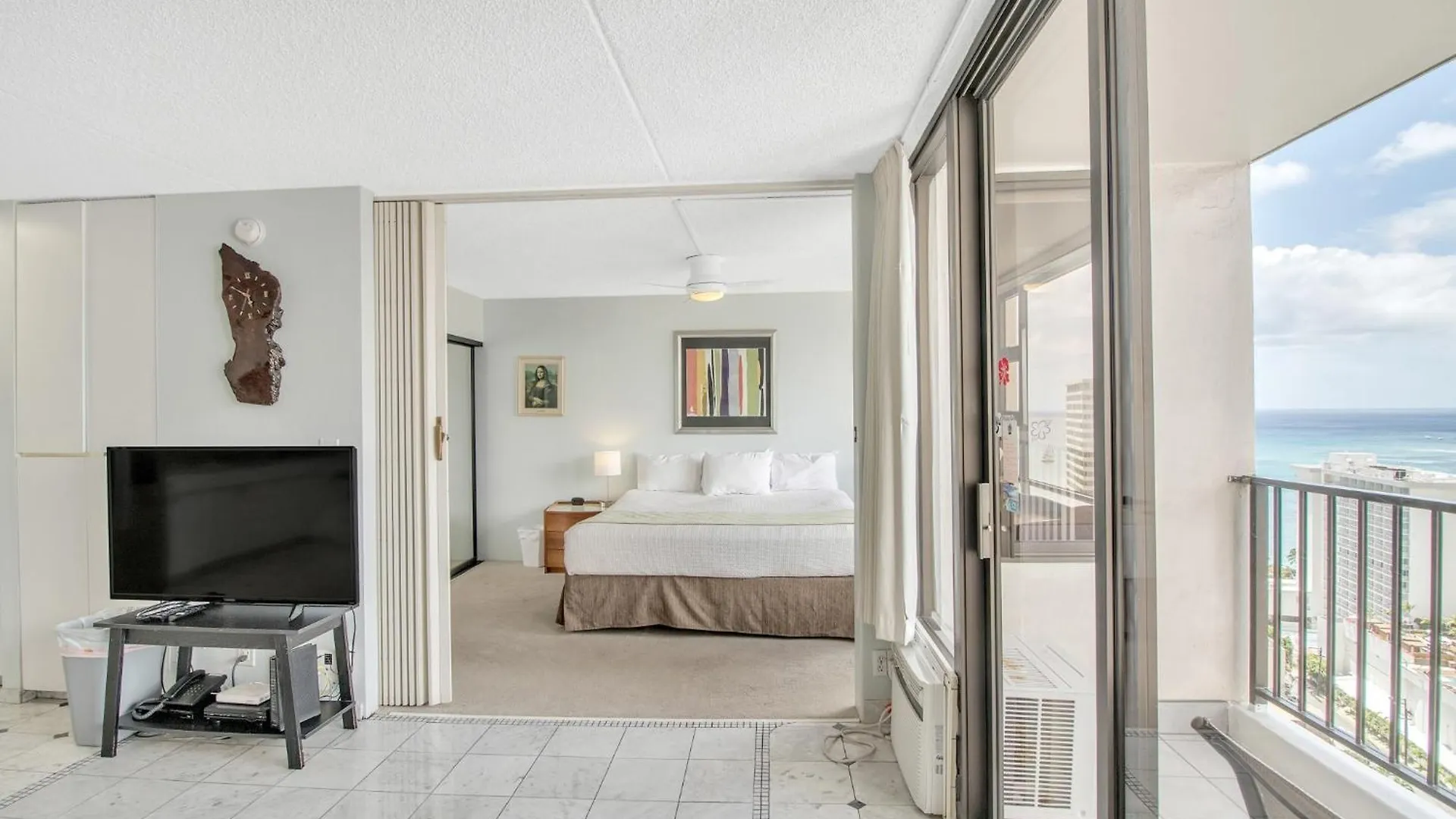 Steps To The Beach! Gorgeous Ocean-View Condo With Complimentary Parking Χονολουλού Διαμέρισμα